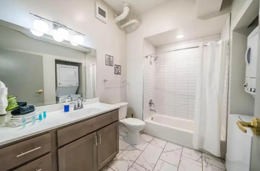 شقة Stylish Studio With Free Parking Near Medical District لويفيل الولايات المتحدة الأمريكية