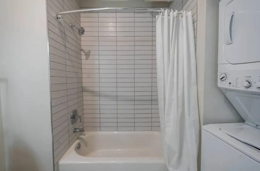 Stylish Studio With Free Parking Near Medical District لويفيل 0*,